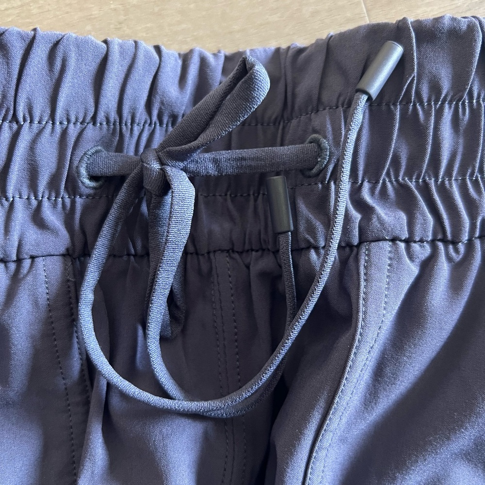 Lululemon Beyond the Studio Crop 4 - Picture 4 of 10